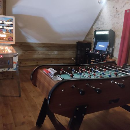 La Valise A Cheval Bed & Breakfast Mezieres-sur-Ponthouin ภายนอก รูปภาพ