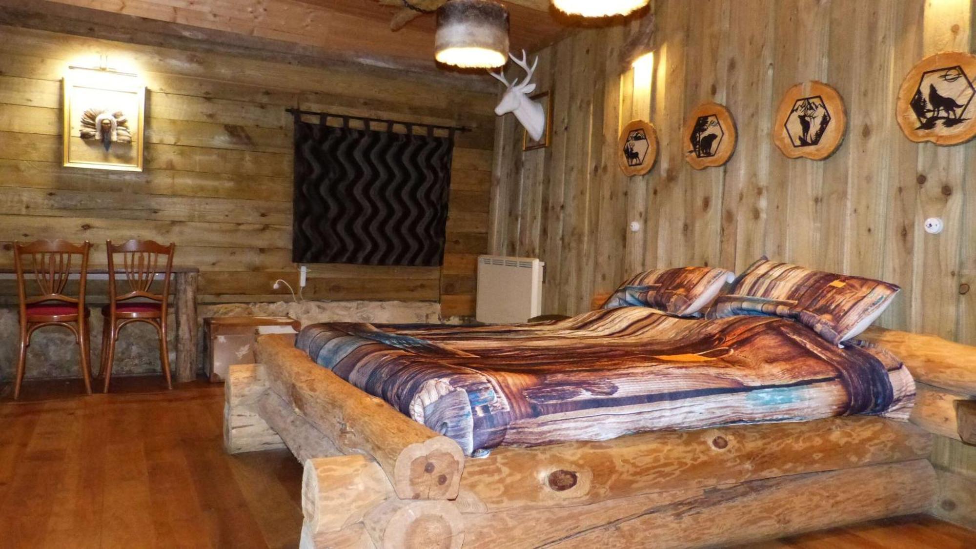La Valise A Cheval Bed & Breakfast Mezieres-sur-Ponthouin ห้อง รูปภาพ